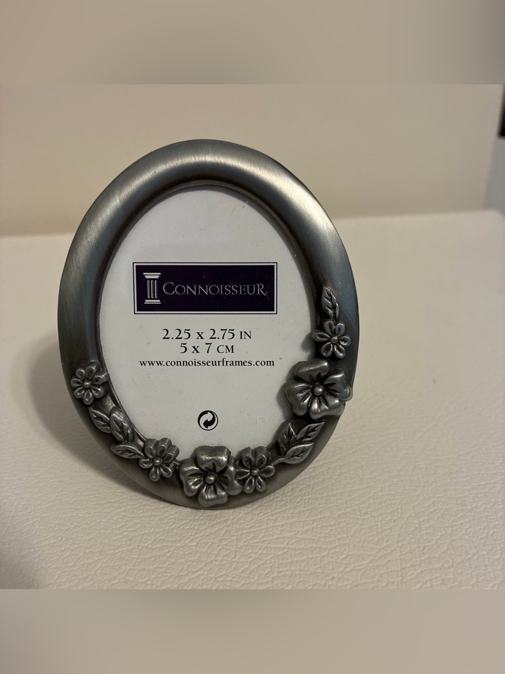 Silver Floral Oval Picture Frame - Silver